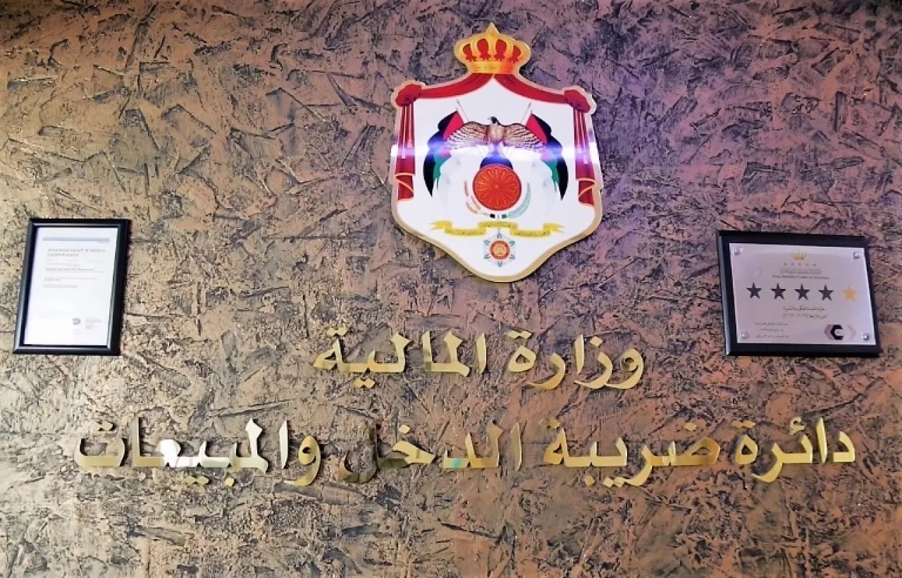 الموافقة على تسوية 696 قضيَّة ضريبية