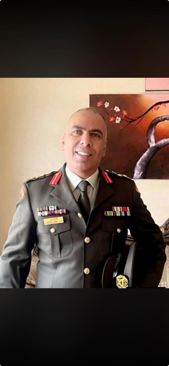 الدكتور حسام المهيرات يهنئ العقيد المستشار الطبيب محمد الحنيطي