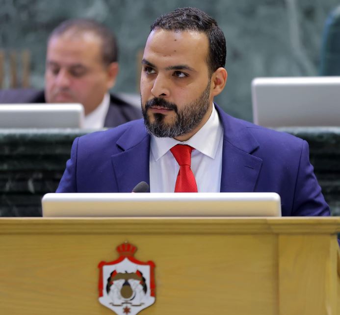 الهروط ينفي رفع الحصانة النيابية عن النائب قاسم القباعي #عاجل