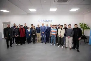 الجامعة الأردنيّة وأكاديميّة جورامكو تستقبلان الدّفعة الأولى من طلبة برنامج هندسة الطيران المشترَك بينهما  