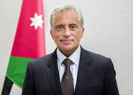 النائب السابق طارق خوري يوجه رساله قاسية للرئيس الحكومة 