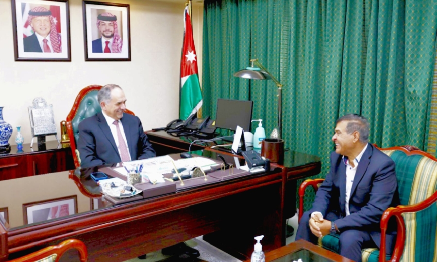 #عاجل..وزير العدل: العقوبة البديلة ستشمل بعض الجنايات واستبدال الجنايات الواقعة على الأشخاص بشرط المصالحة ودفع التعويضات