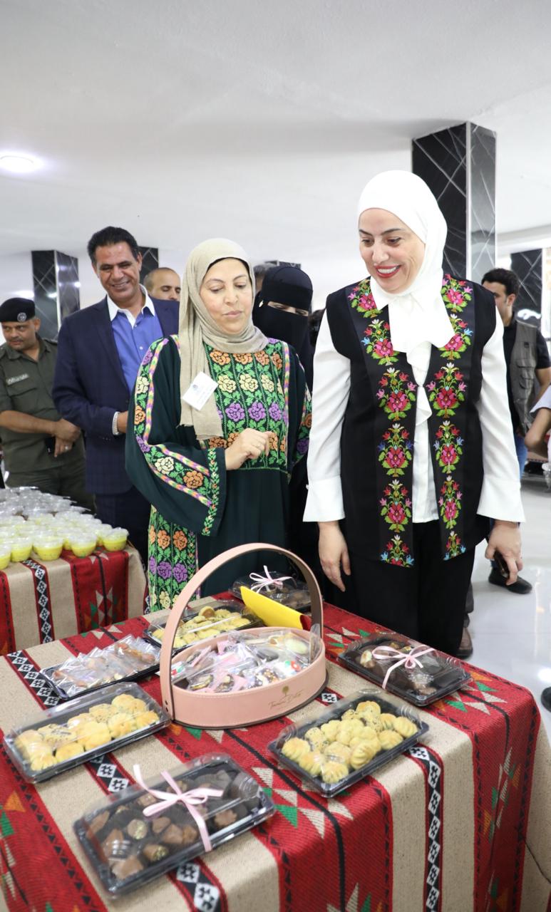 ‏بني مصطفى ترعى احتفال الإتحاد النسائي وجمعية زينة البوادي الخيرية بعيد الإستقلال والجلوس الملكي