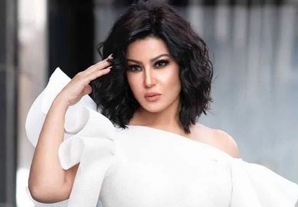 أثارت الفنانة سمية الخشاب جدلاً واسعاً بعد تصريحاتها الصريحة 