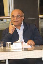 نقيب الصحفيين يوجه رسالة شديدة اللهجة لوزير الإدارة المحلية _تفاصيل 