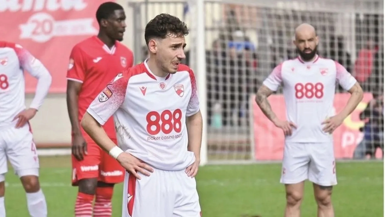 لاعبون مغتربون يطرقون باب المنافسات المحلية توددا للمنتخب المونديالي