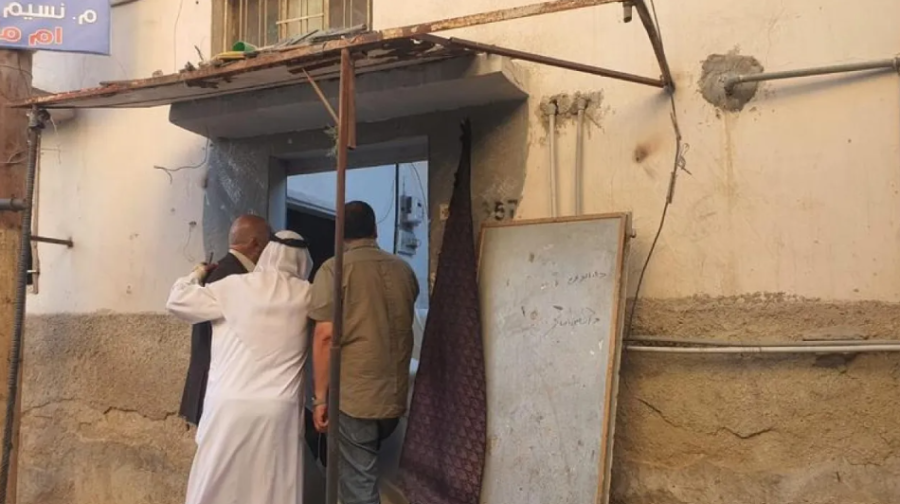 7 إصابات إثر انهيار سقف منزل في الزرقاء والبلدية تعلن الاستنفار