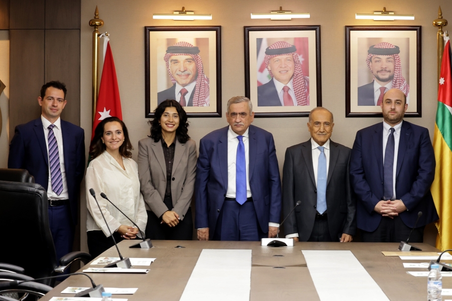 الجامعة الأردنيّة توقّع مذكّرة تفاهم مع مركز النّموّ الدّوليّ لتعزيز البحث العلميّ وصناعة السّياسات