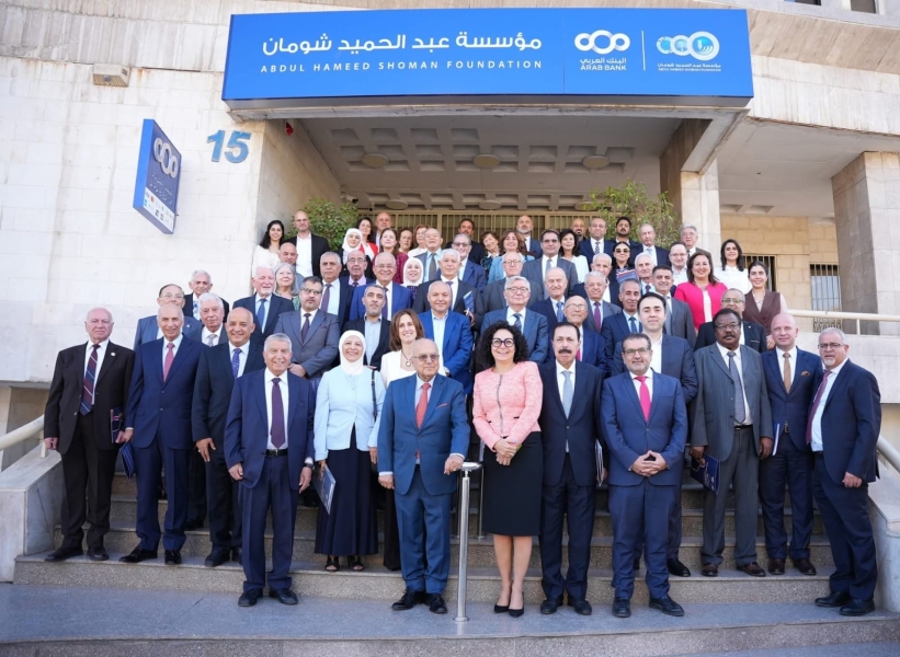 جامعة البترا تشارك في الاحتفال التكريمي لمؤسسة شومان بالدكتور عدنان بدران
