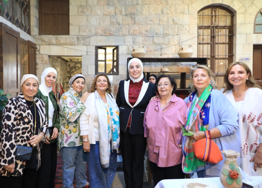 وزيرة التنمية الاجتماعية تفتتح بازار صناع التغيير بتنظيم من مبادرة