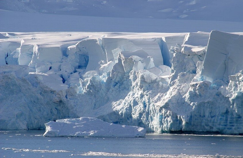 القارة القطبية الجنوبية على وشك الانهيار