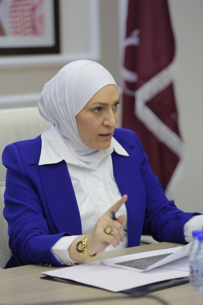 استجابة فورية لمذكرة الجراح: رئيس الوزراء يجتمع بالمناصير ويوجّه بتسهيل إجراءات مجموعته