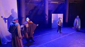 عرض مسرحية النهر لن يفصلني عنكِ في المركز الثقافي الملكي 