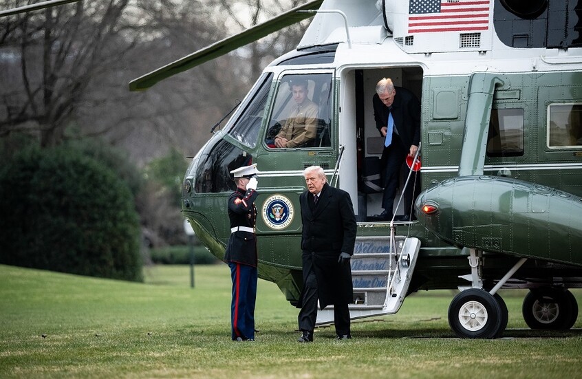 كم خصص منها لأوكرانيا؟.. ترامب يوقع موازنة الدفاع للسنة المالية 2026