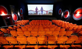 لماذا قد تختفي دور السينما خلال خمس سنوات؟