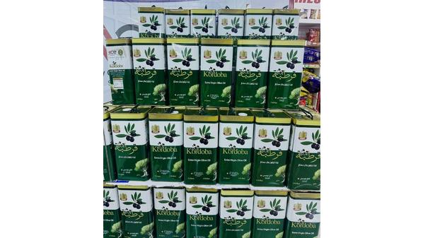 الاستهلاكية العسكرية تعلن توفر زيت الزيتون التونسي في اسواقها