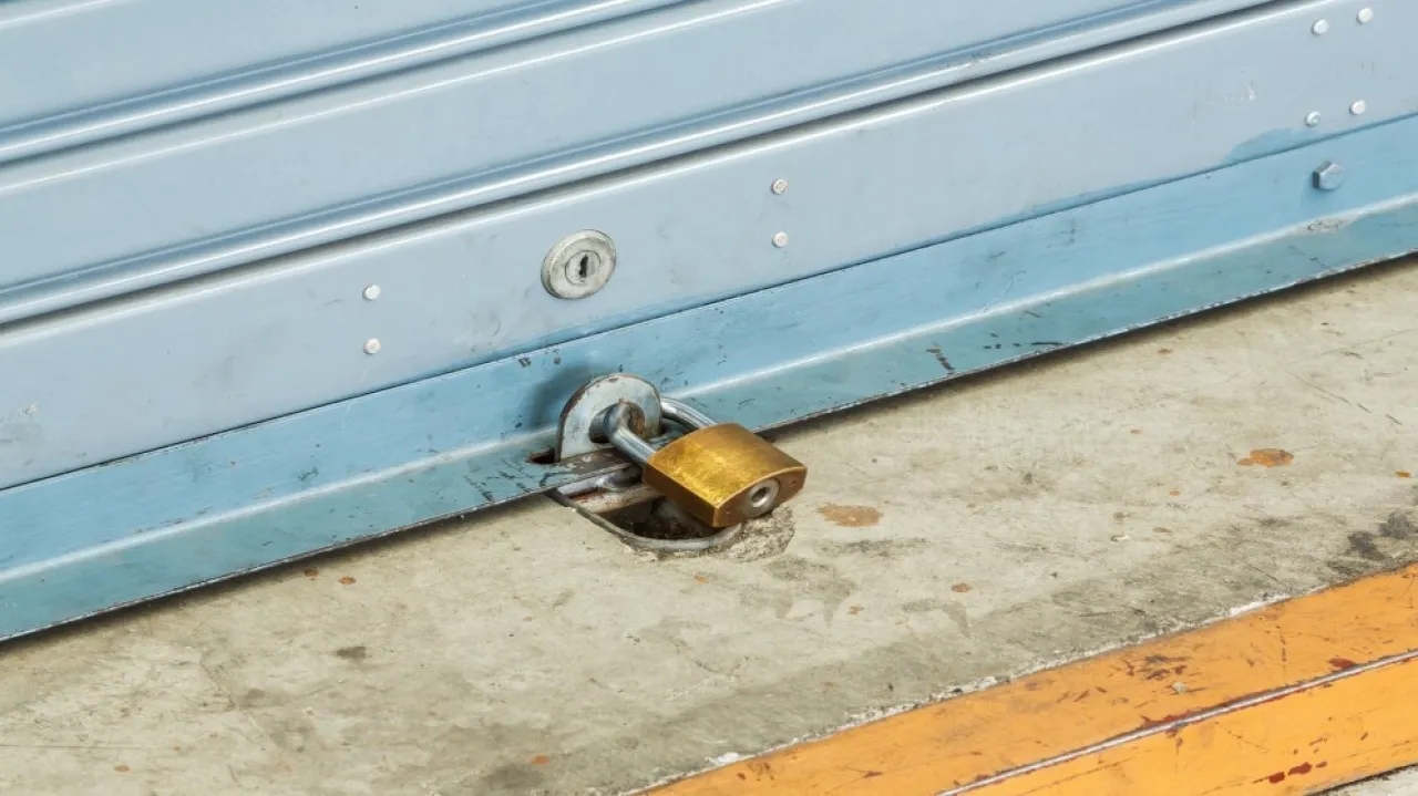 #عاجل..إتلاف 112 كيلوغراما من المواد الغذائية المنتهية الصلاحية في إربد