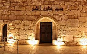 مسجد عجلون الكبير..معلم ديني شاهد على التاريخ والحضارة