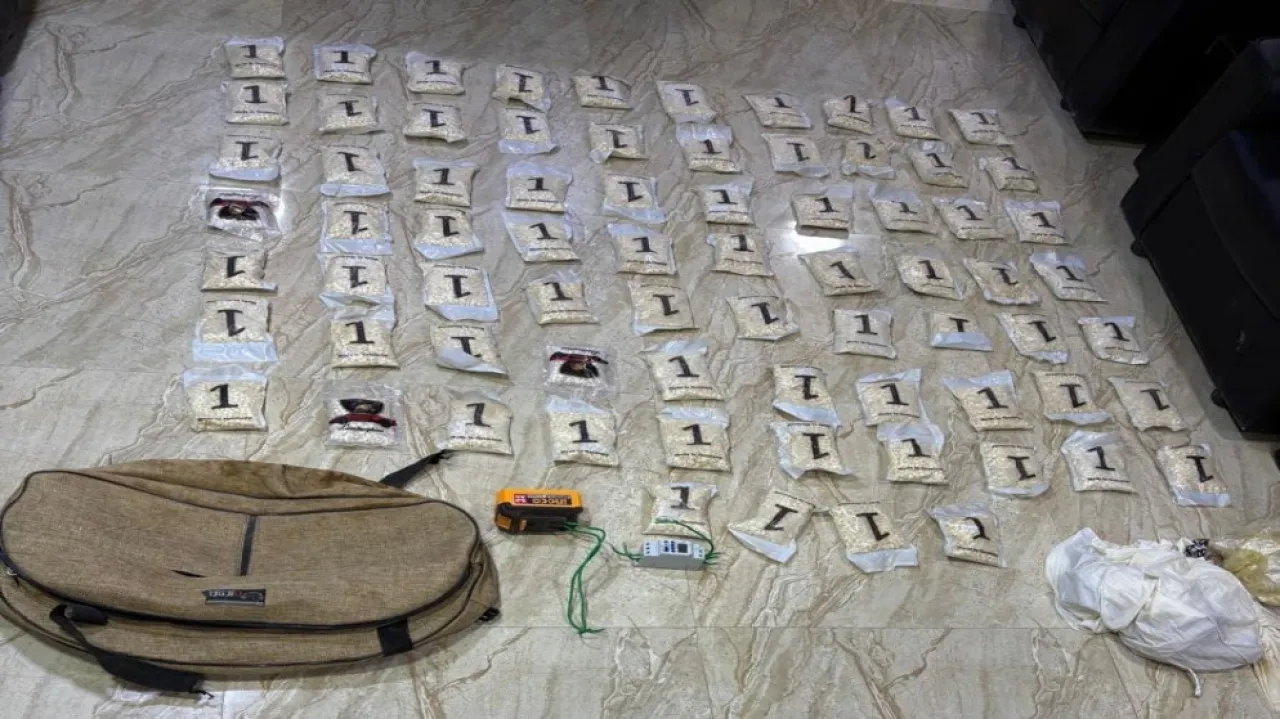 #عاجل..إحباط محاولة تهريب مواد مخدرة باستخدام بالونات موجهة إلكترونيا