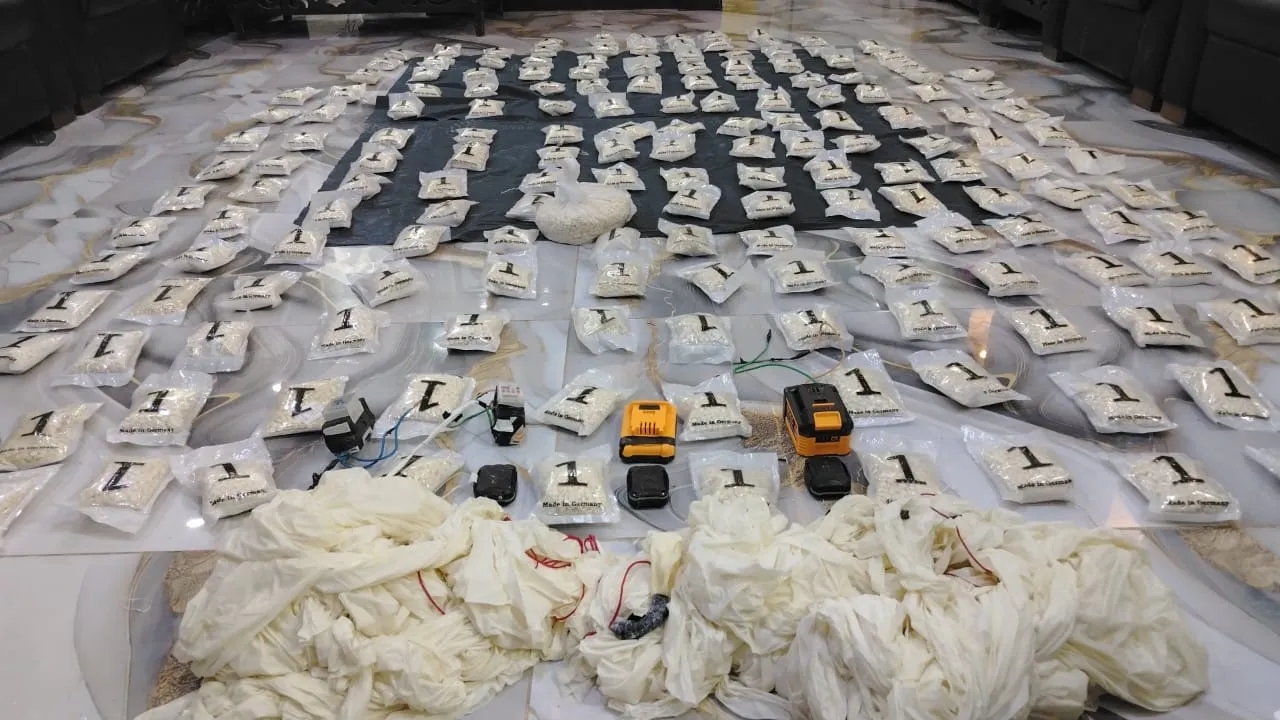 المنطقة العسكرية الشرقية تحبط محاولتي تهريب مواد مخدرة بوسطة بالونات #عاجل