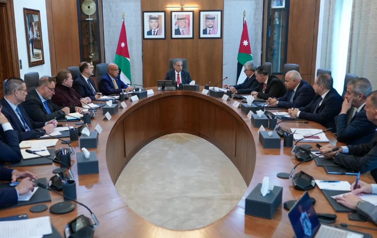 رئيس الوزراء يبحث استدامة المخزون وأمن الطاقة