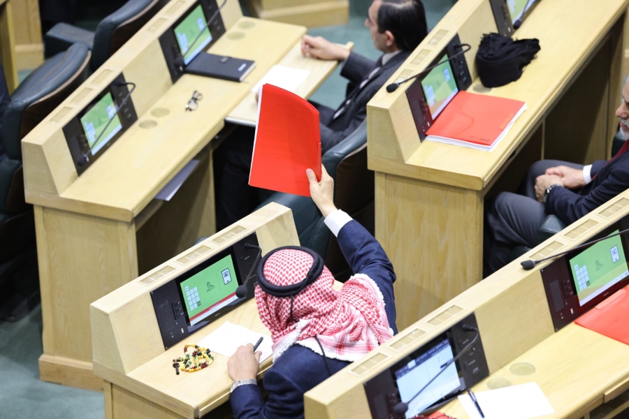 النواب يتجهون لإحالة “الضمان” إلى لجنة العمل… ومؤشرات على سقوط مقترح الرد للحكومة #عاجل