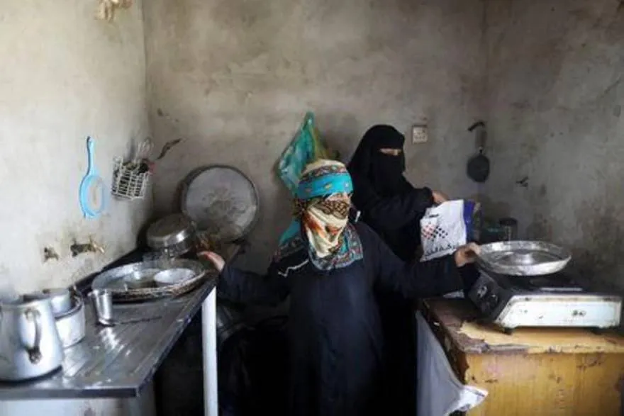 اليمن: الحرب والغلاء يقلصان موائد رمضان المتنوعة