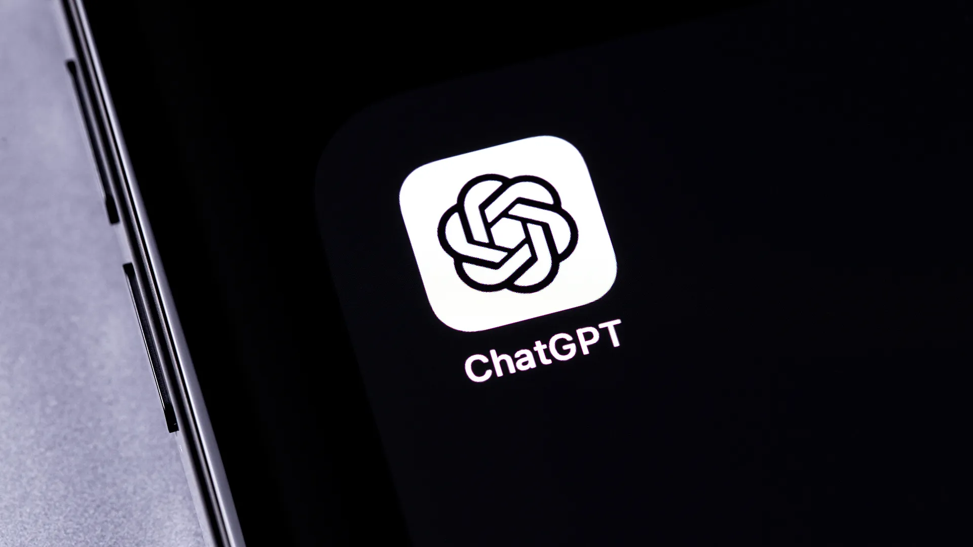 شات جي بي تي يتحول الى نظام تشغيل للمهام بتكامل التطبيقات