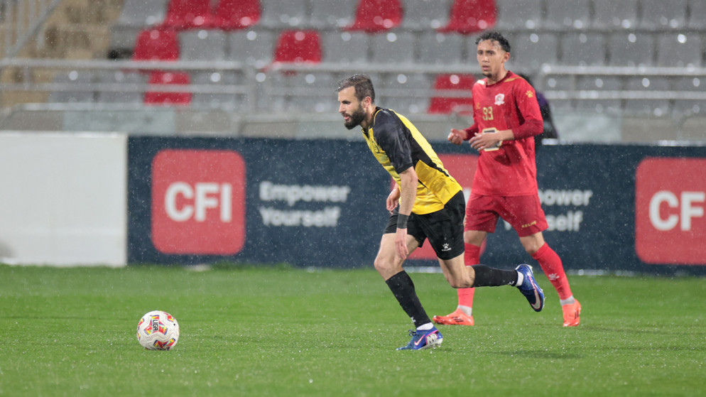 الحسين يتربع على صدارة الدوري الاردني للمحترفين بفوز ساحق