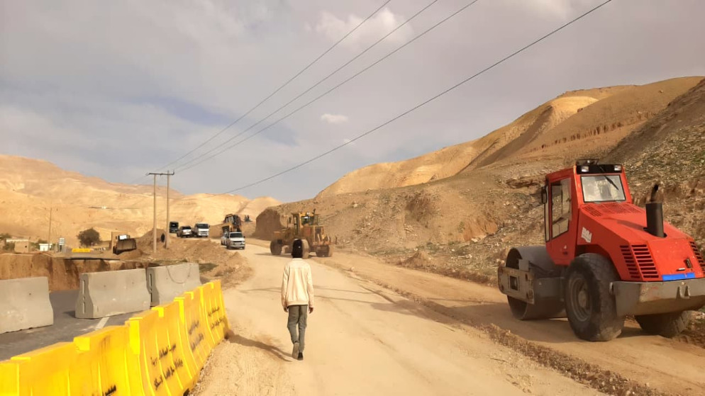انجراف طريق الطفيلة الكرك: الاشغال تباشر دراسة فنية عاجلة