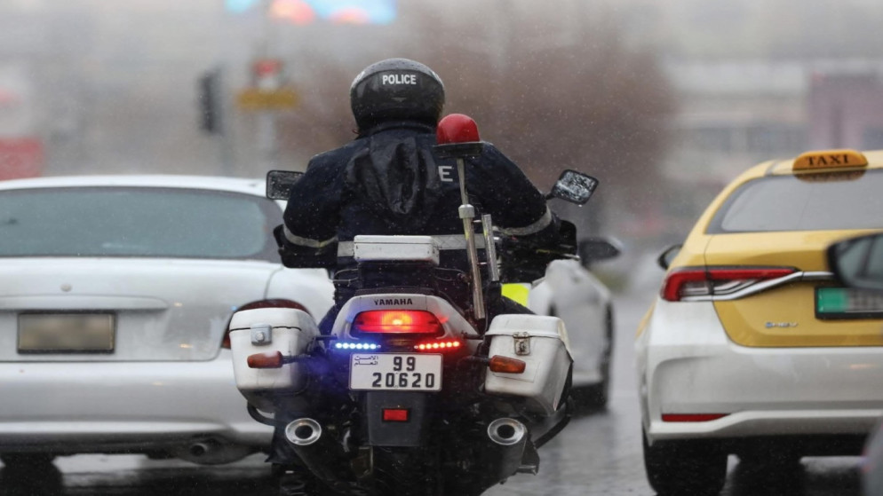 الأمن العام يحذر من السيول ويدعو للحيطة في الأجواء