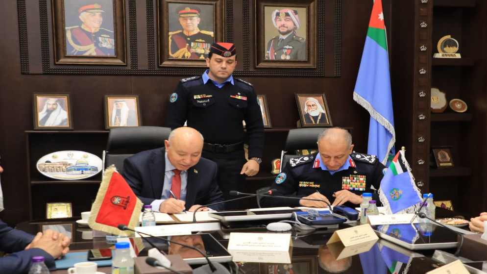 الأمن العام وجامعة مؤتة توقعان اتفاقية لدعم البحث العلمي