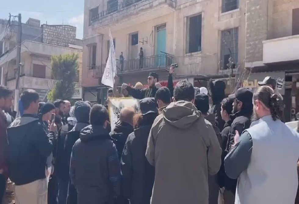 تجمعات في سوريا تؤيد قرار منع المشروبات الروحية