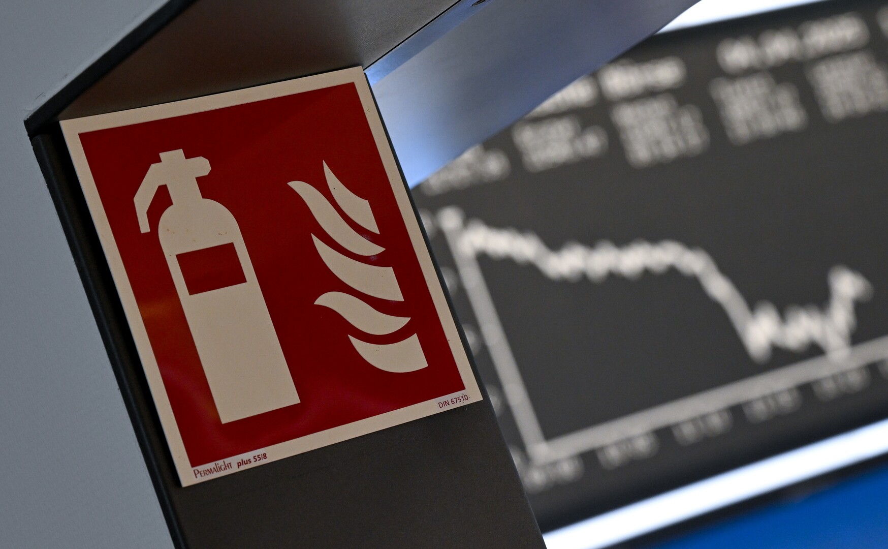 الاسهم الاوروبية تتراجع وسط مخاوف التضخم وتصاعد التوترات