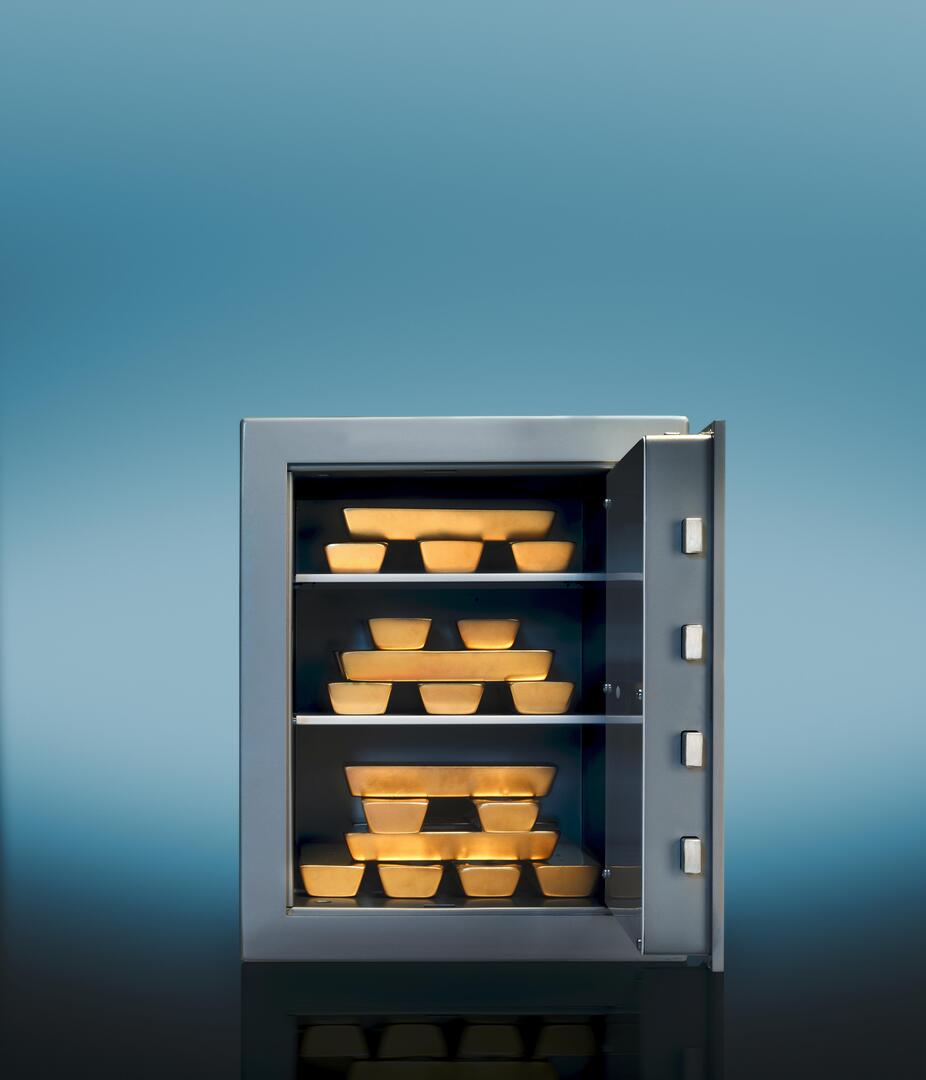 تراجع الذهب يترقب مفاوضات التهدئة بالشرق الاوسط