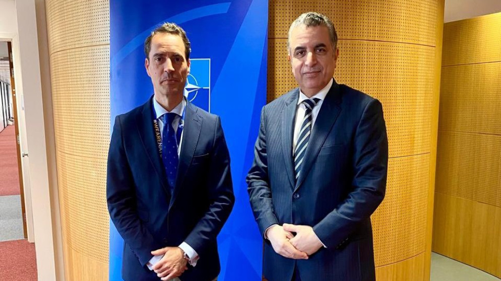 السفير البطاينة يبحث مع الناتو دعم الحلف للاردن