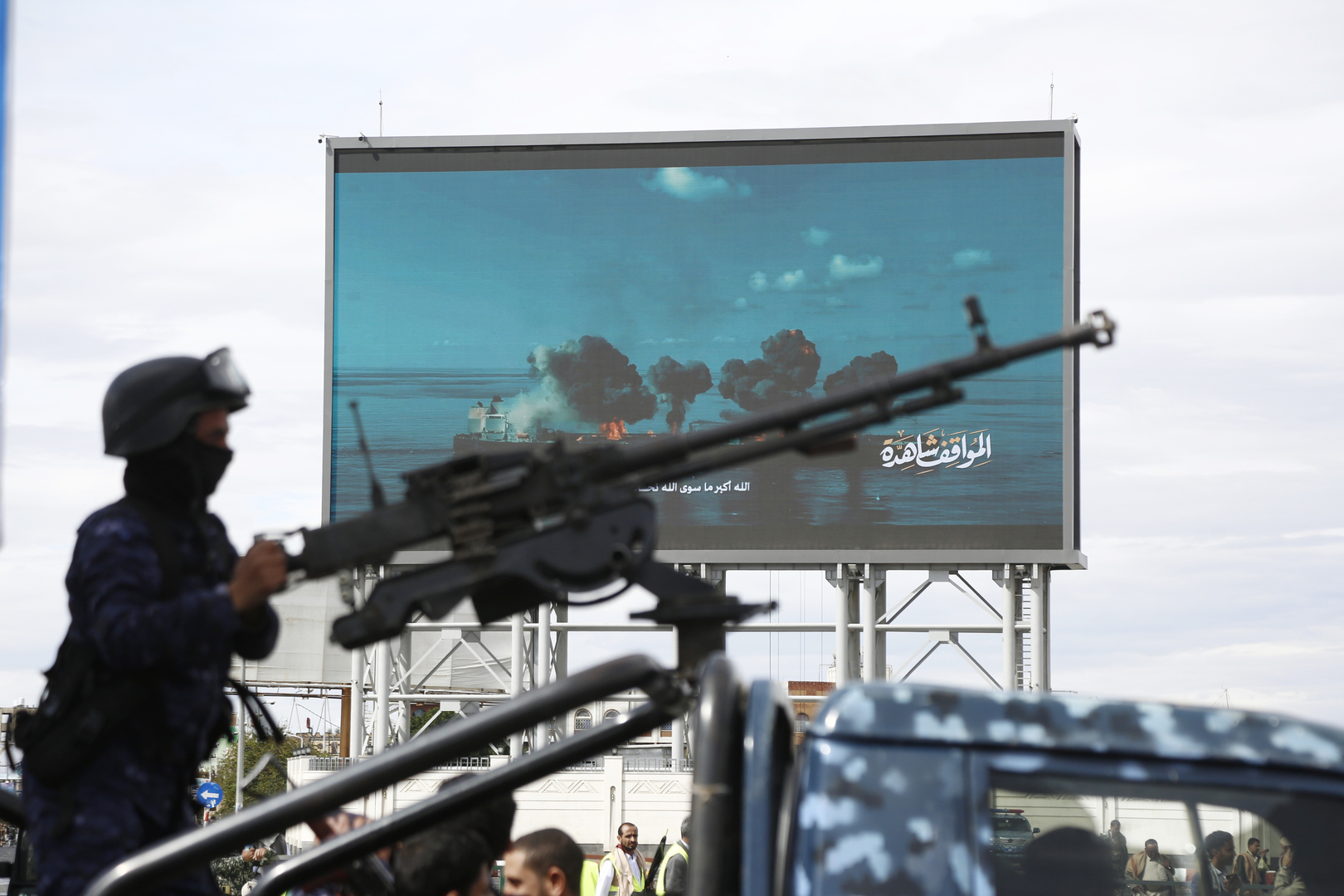 الحوثيون يستهدفون اهدافا حيوية وعسكرية جنوب فلسطين المحتلة بصواريخ وطائرات مسيرة