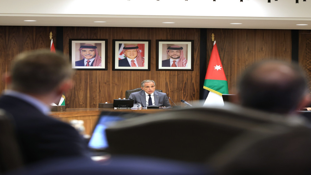 رئيس الوزراء: الاردن يواجه تداعيات حرب إقليمية عالمية