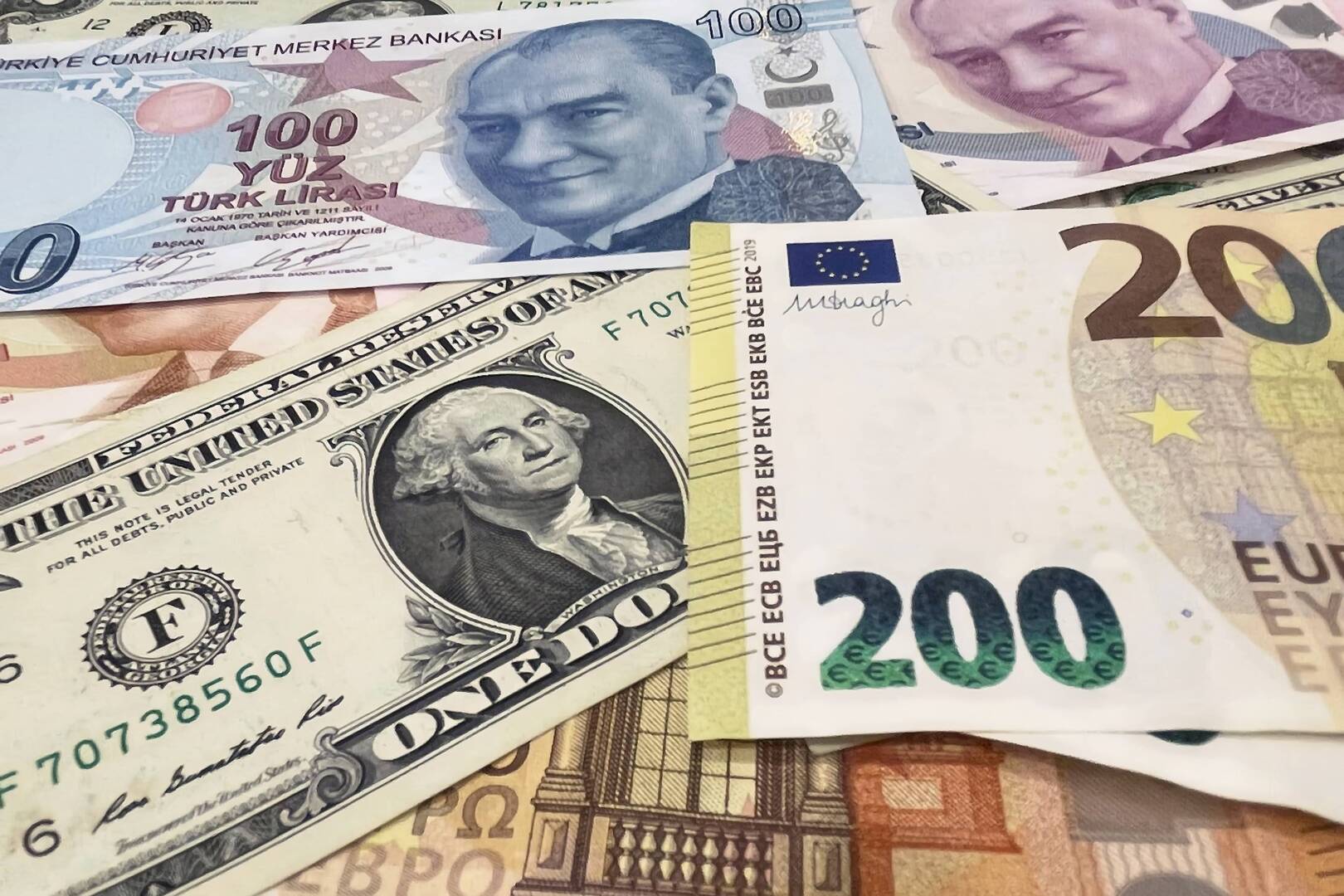 تحذير من ارتفاع تكلفة واردات الطاقة في تركيا إلى 100 مليار دولار