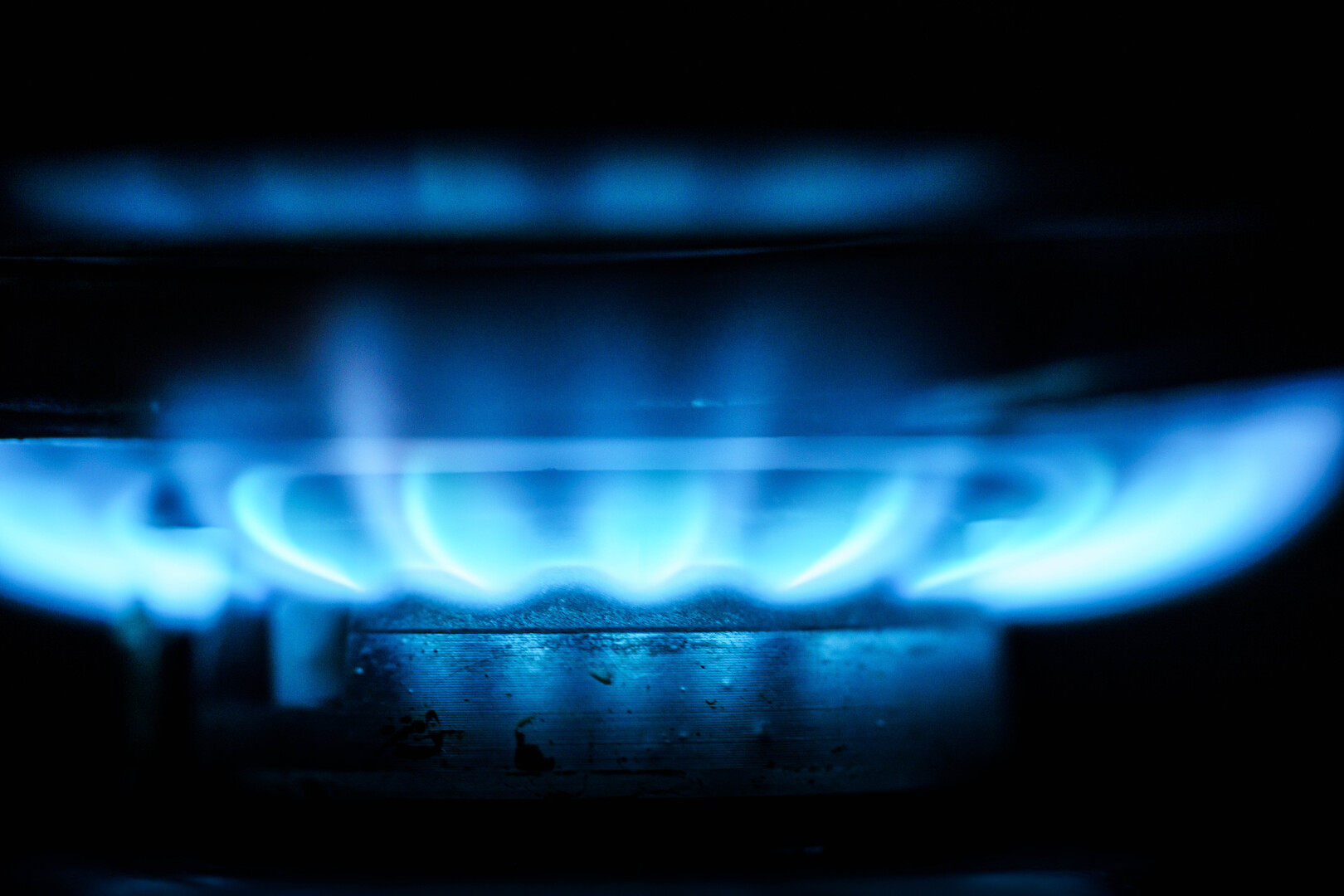 الفلبين تعزز احتياطياتها باكتشاف غاز جديد في حقل مالامبيا