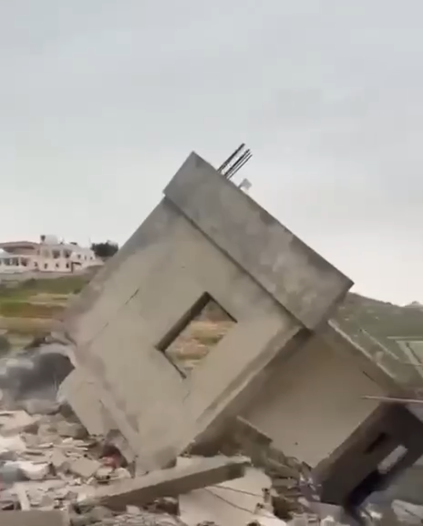 تصعيد جنوب لبنان: غارات اسرائيلية توقع ضحايا وتدمير منازل