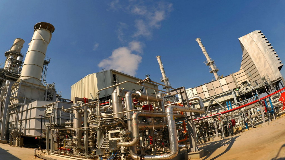 هجوم بمسيّرات يستهدف مصفاة الأحمدي في الكويت وحرائق تندلع