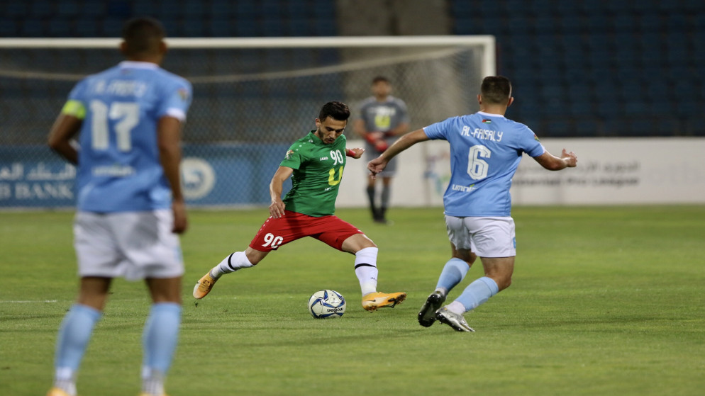 مواجهة حاسمة: الوحدات والفيصلي يتنافسان في قمة دوري المحترفين