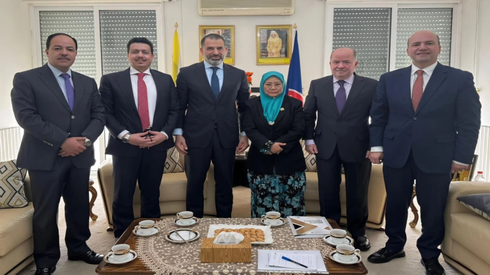 الأردن يبحث تعزيز العلاقات الاقتصادية والاستثمارية مع الكويت وبروناي