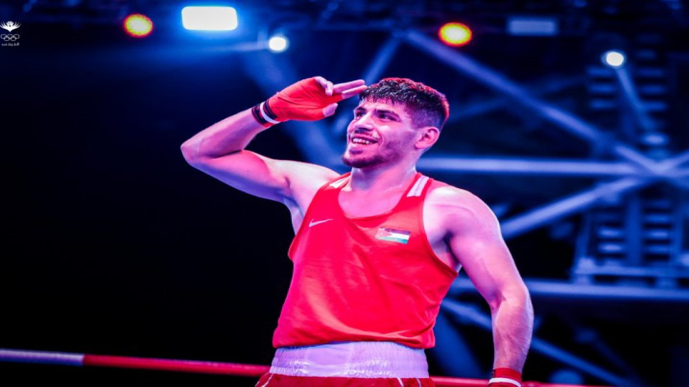 زياد عشيش يخطف ذهبية آسيا للملاكمة بعد انتصاره على بطل العالم
