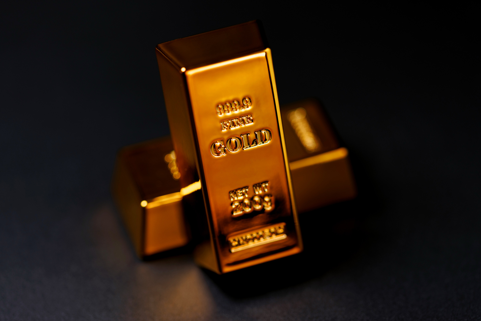 تراجع أسعار الذهب مع استمرار الشكوك حول الهدنة في الشرق الأوسط