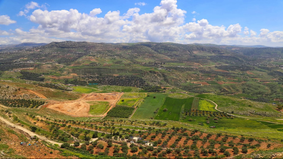 عجلون تستقطب الزوار بسحر الربيع الطبيعي