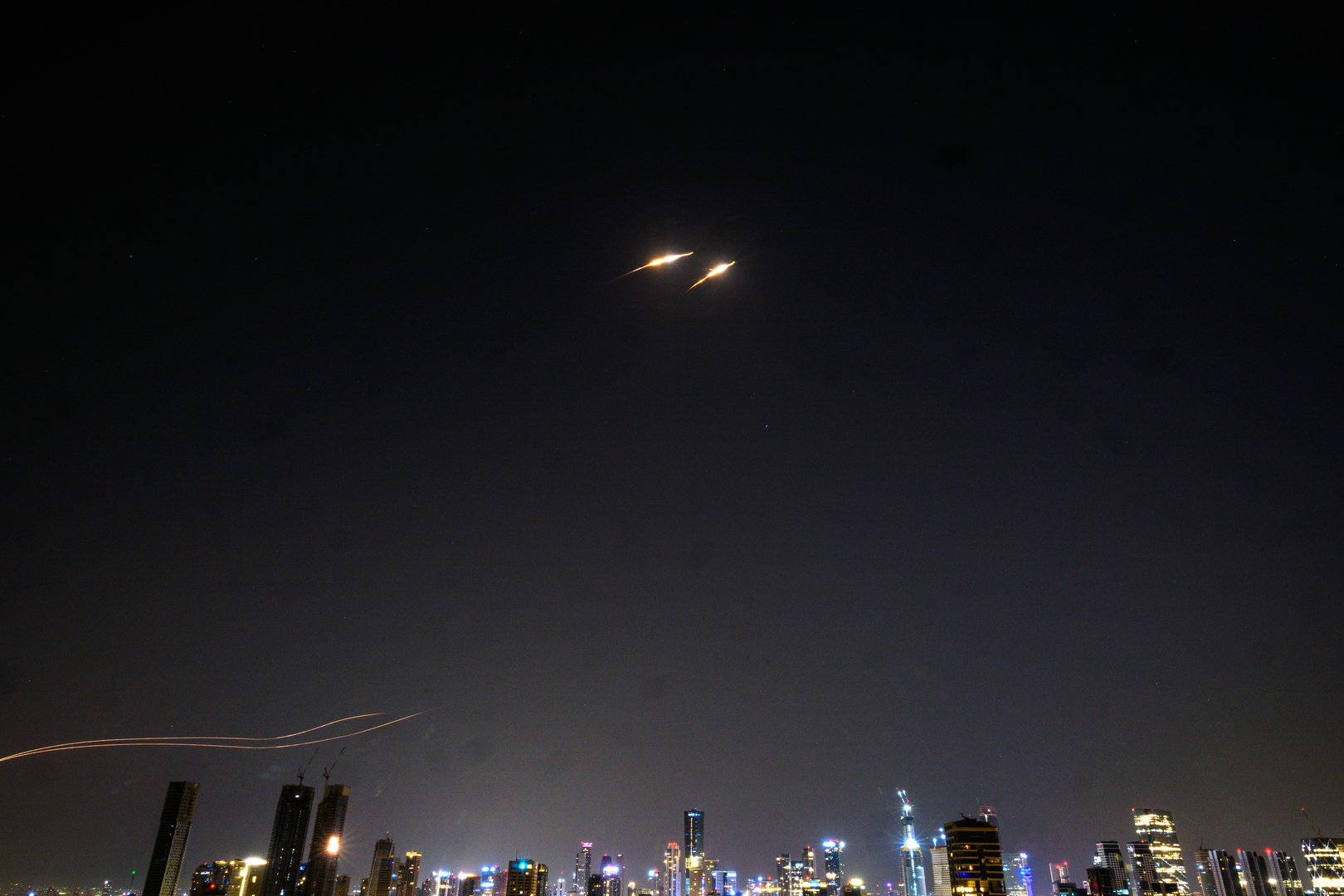 تصعيد عسكري جديد بين حزب الله وإسرائيل يشعل الجبهة الشمالية