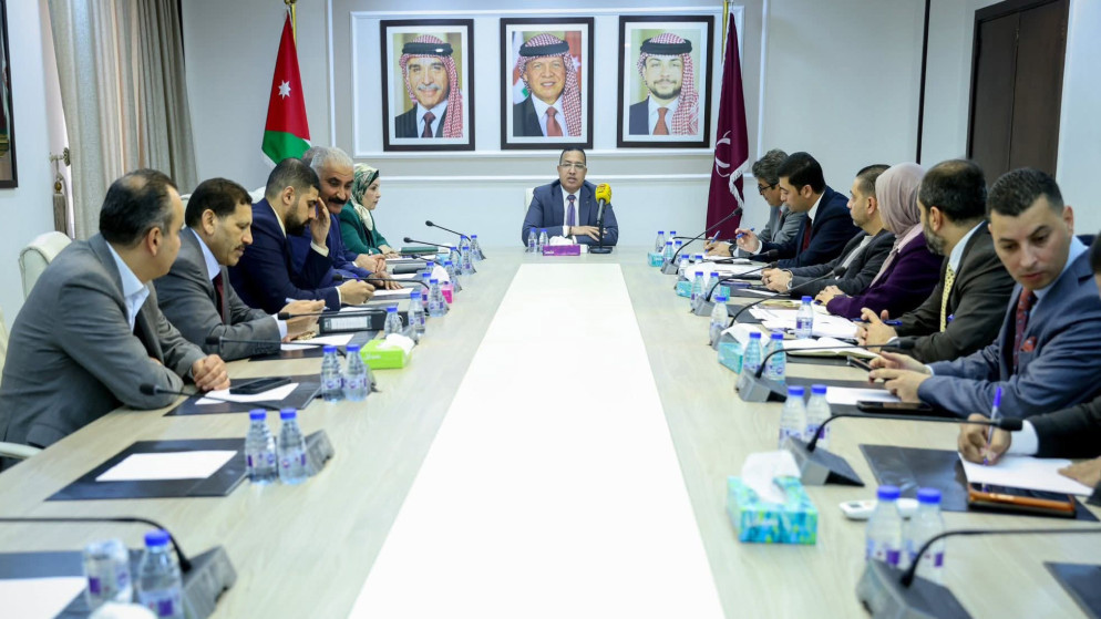 تحديات موظفي وزارة الشباب في الاردن وسبل دعم الأندية الرياضية