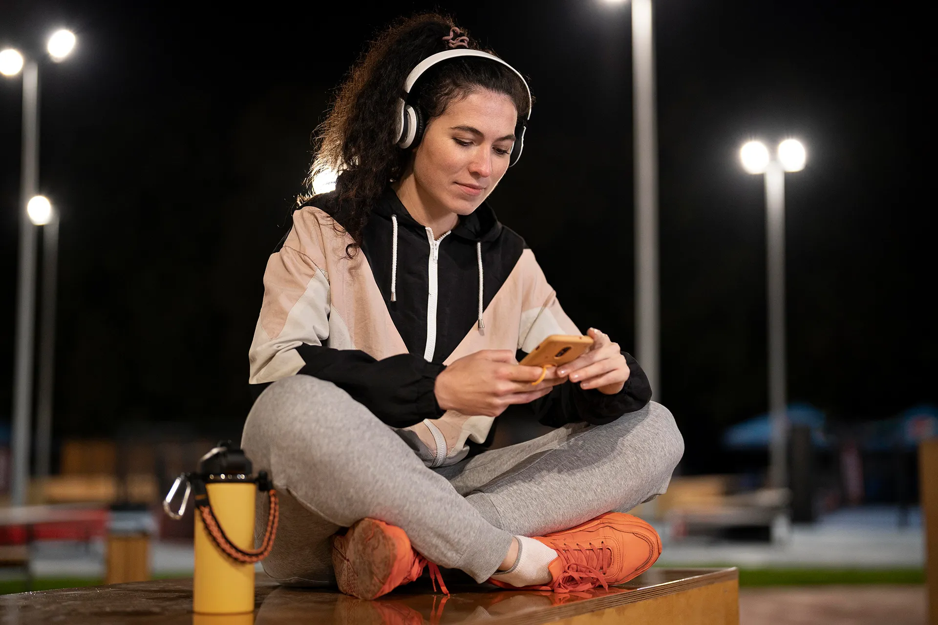 المحتوى الرياضي على الشاشات: كيف يتحول من مصدر إلهام إلى ضغط نفسي